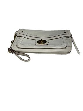 Coach Hamptons XL Wristlet/Clutch Winter White Leather, Brass Hardware, VINTAGE